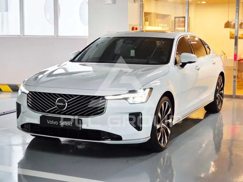 2026 Volvo S90