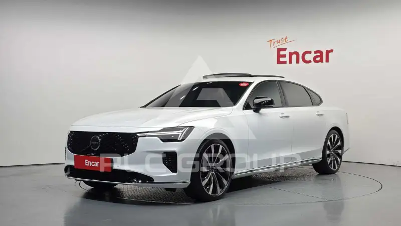 2026 Volvo S90