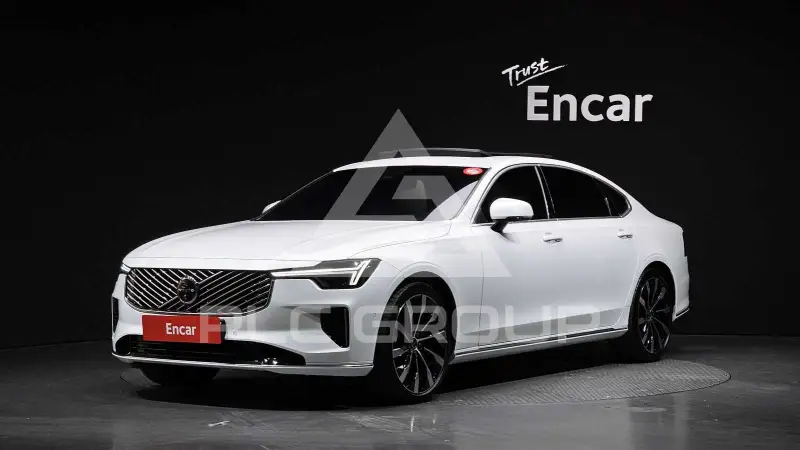 2026 Volvo S90