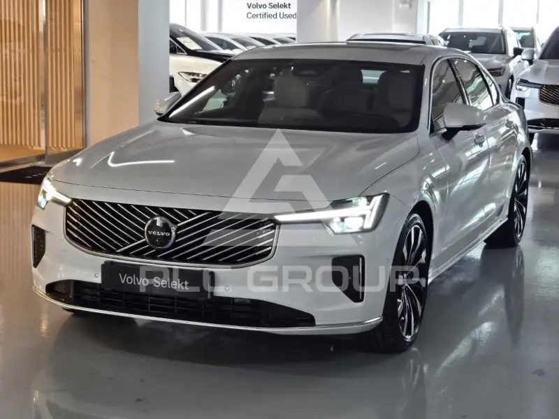 2026 Volvo S90
