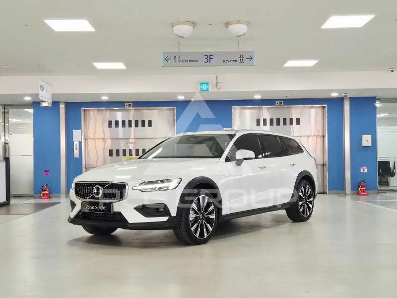 2026 Volvo V60