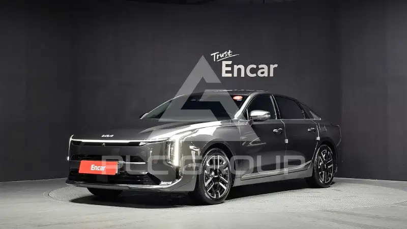 2026 KIA K8