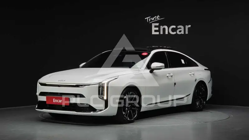 2026 KIA K8