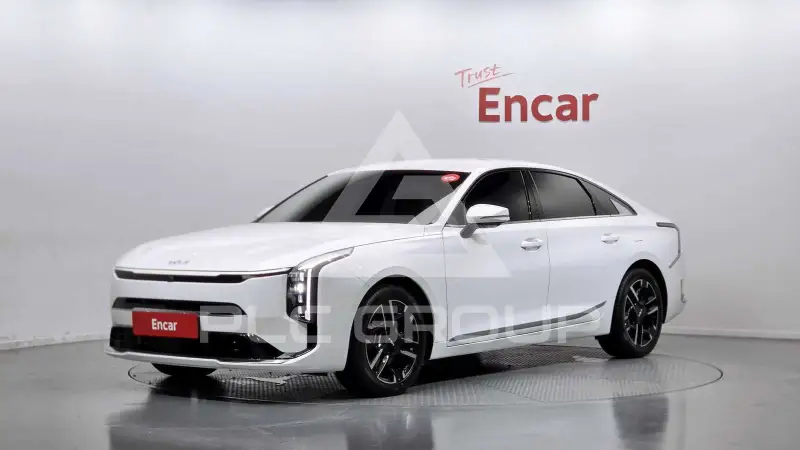 2026 KIA K8