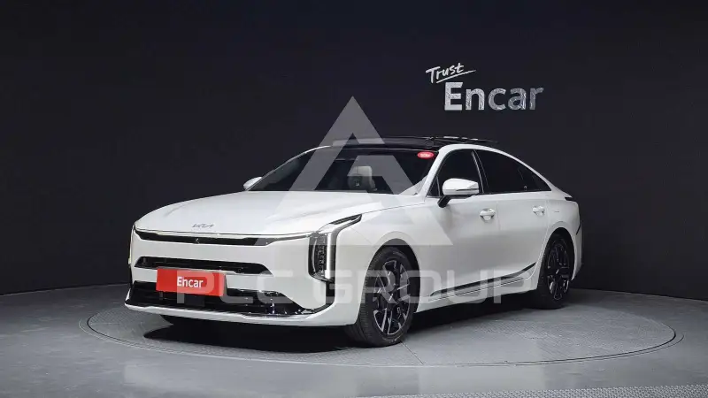 2026 KIA K8