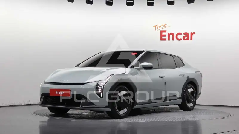 2026 KIA EV4