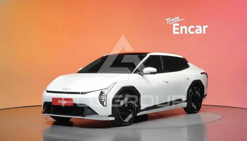 2026 KIA EV4
