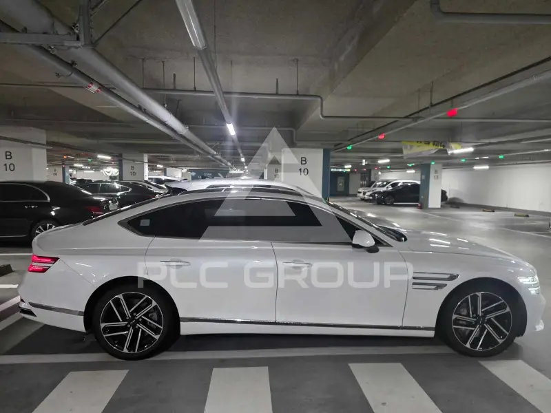 2026 Genesis G80