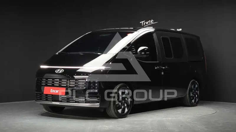 2026 Hyundai Staria