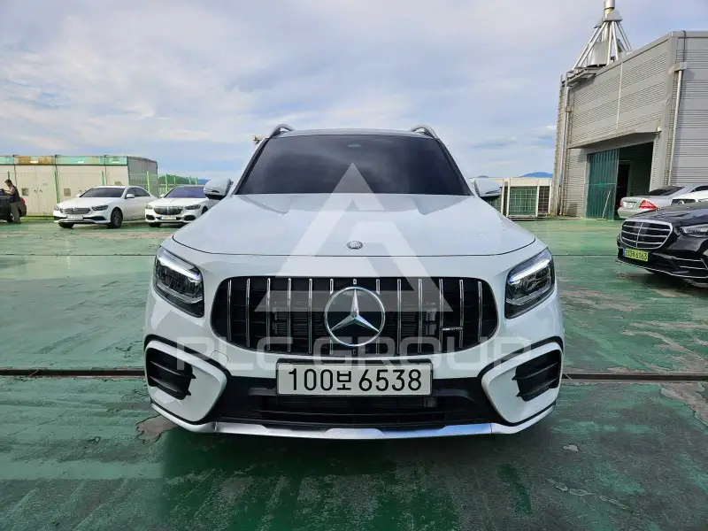 2026 Mercedes Benz Glb