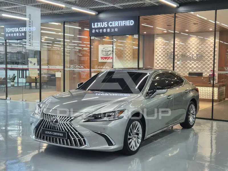 2026 Lexus ES