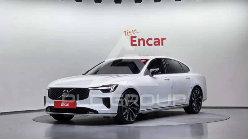 2026 Volvo S90