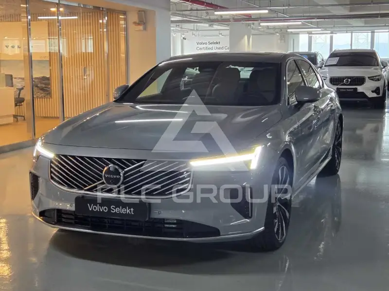 2026 Volvo S90
