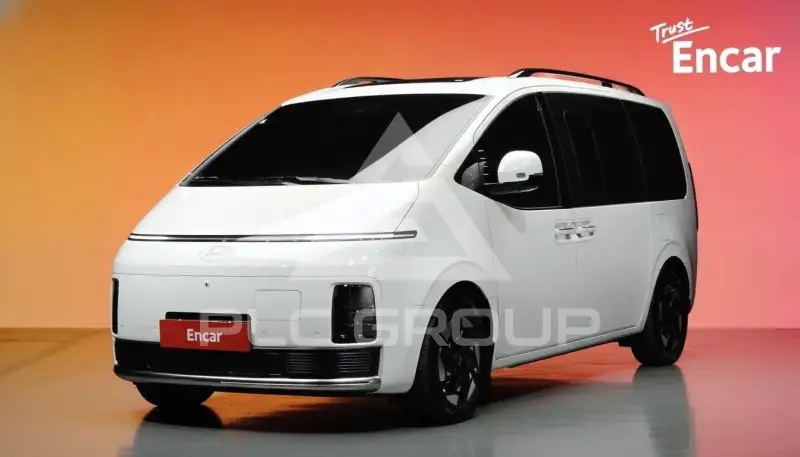 2027 Hyundai Staria
