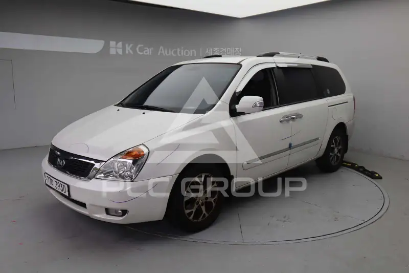 2013 KIA Carnival