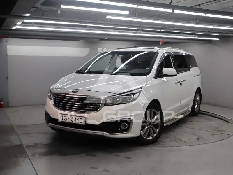 2015 KIA Carnival