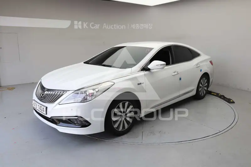 2016 Hyundai Grandeur