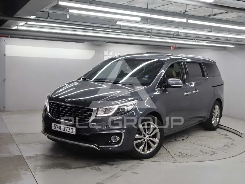 2017 KIA Carnival