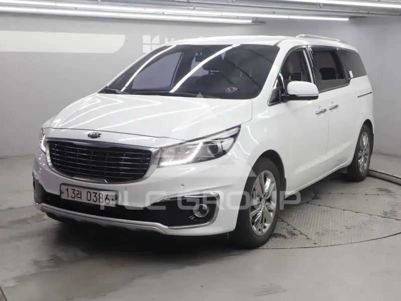 2017 KIA Carnival