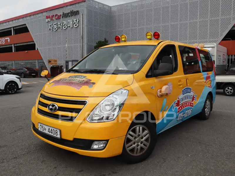 2018 Hyundai Grand Starex