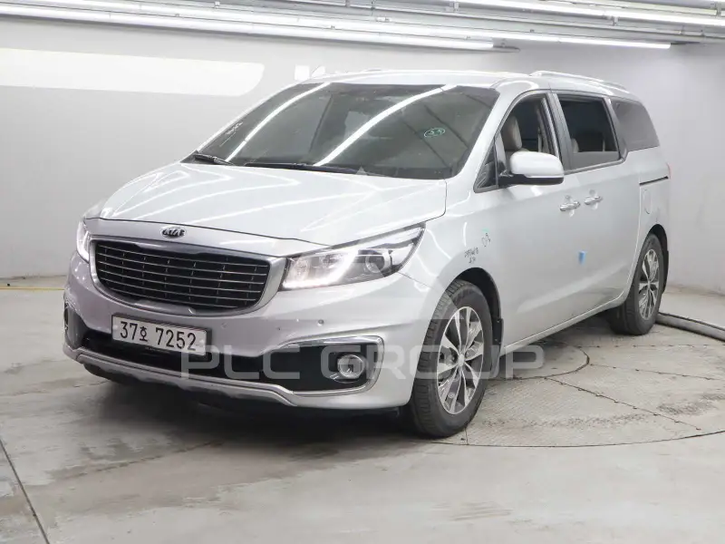 2018 KIA Carnival