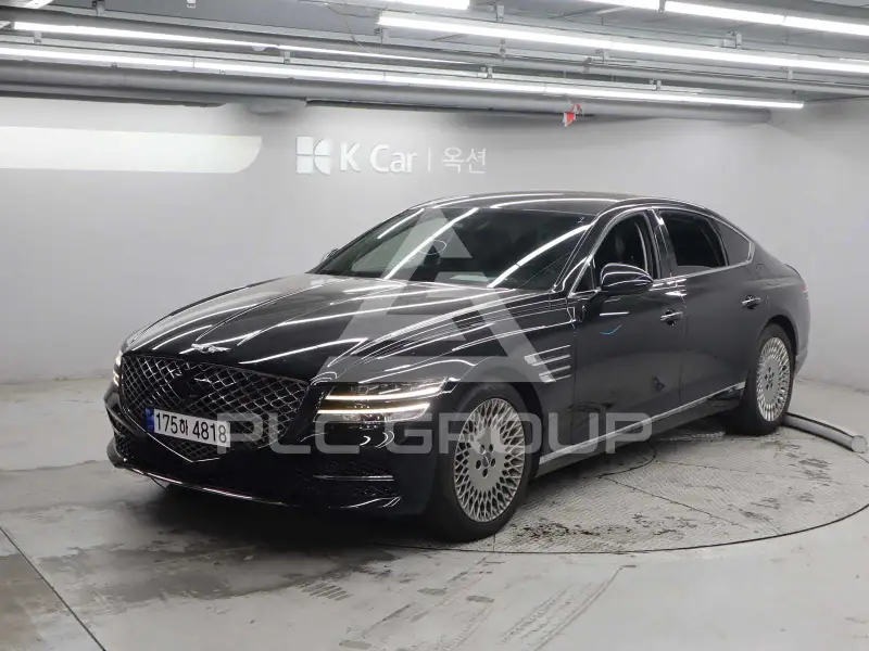 2023 Genesis G80