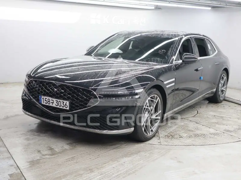 2023 Genesis G90