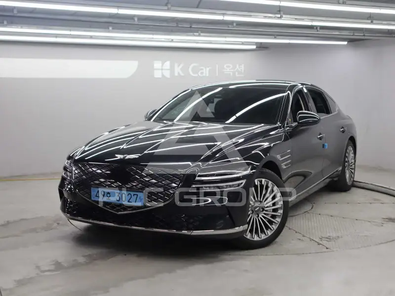 2023 Genesis G80