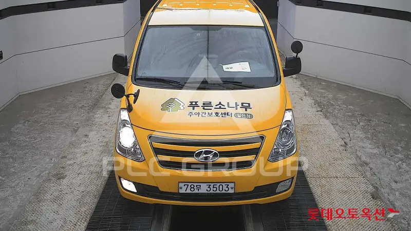 2017 Hyundai Grand Starex