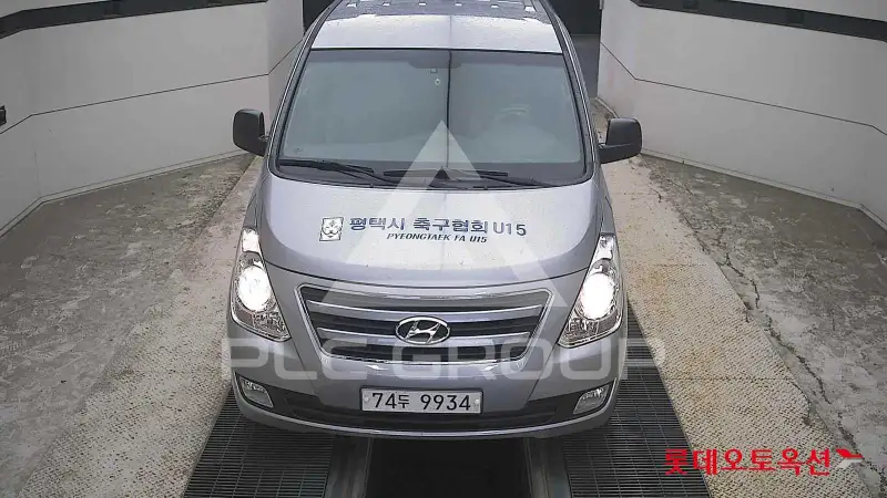 2018 Hyundai Grand Starex
