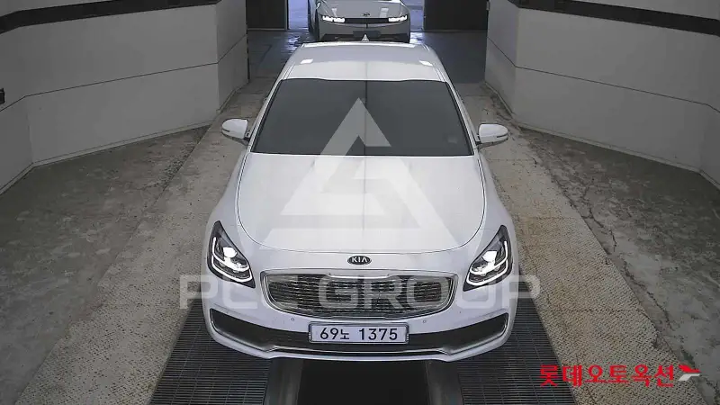 2019 KIA K9