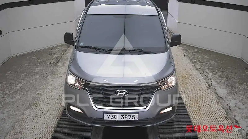 2020 Hyundai Grand Starex