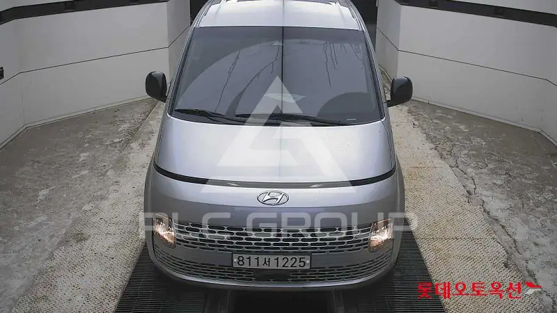 2022 Hyundai Staria