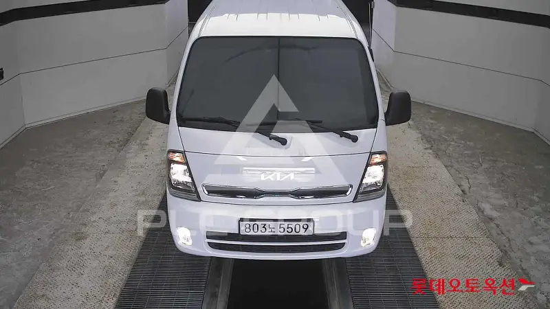 2022 KIA Bongo 3