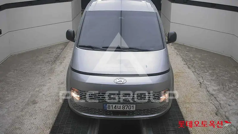 2023 Hyundai Staria