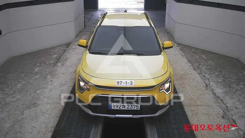 2023 KIA Niro