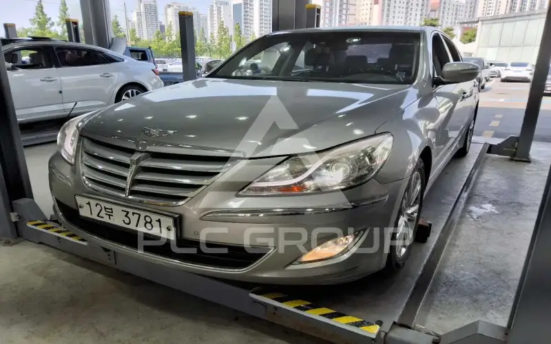 2012 Hyundai Genesis
