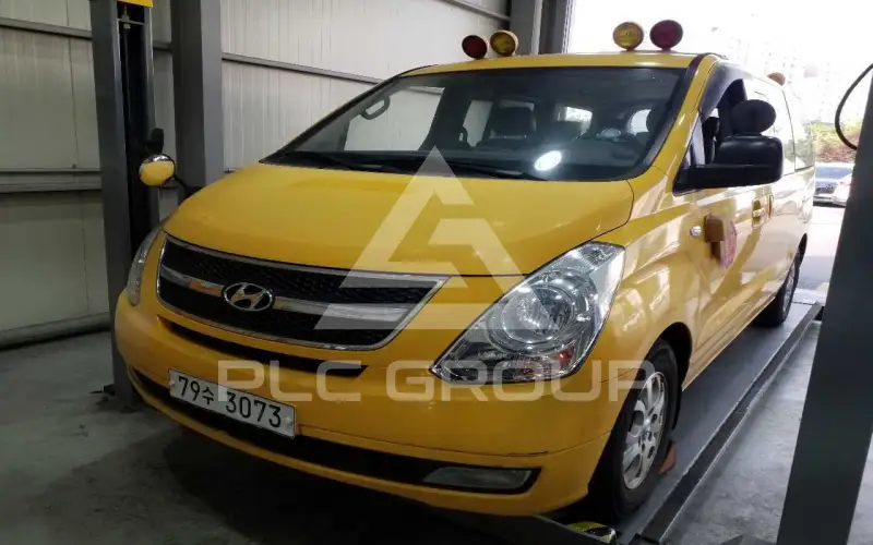 2013 Hyundai Starex