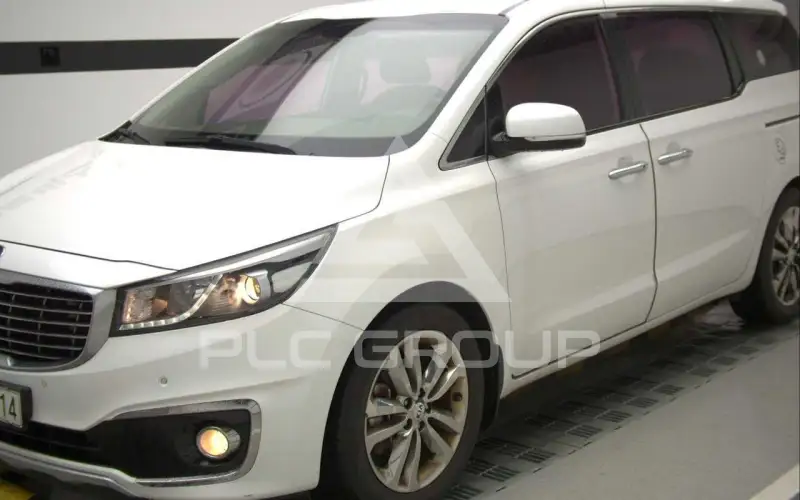 2017 KIA Carnival