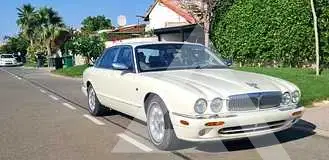 2001 Jaguar XJ