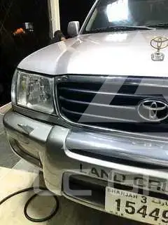 2001 Toyota LAND CRUISER