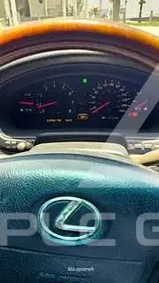 2002 Lexus LS