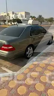 2004 Lexus LS
