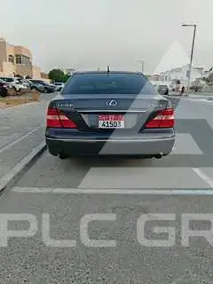 2004 Lexus LS