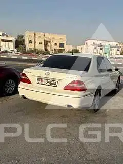 2004 Lexus LS