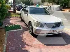 2004 Lexus LS