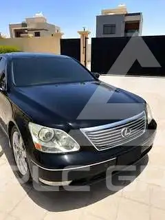 2004 Lexus LS