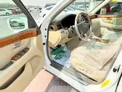 2004 Lexus LS