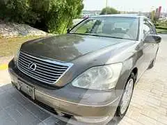 2004 Lexus LS