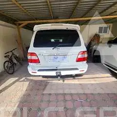 2004 Toyota LAND CRUISER